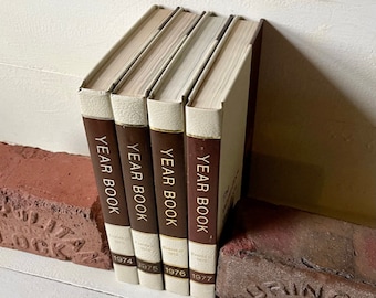 LIBRI QUADRIFAMILIARI, 1974, 1975, 1976, 1977, Brown Books, Enciclopedie da collezione, Spedizione gratuita, Libri anni Settanta, Biblioteca, Arredamento per l'ufficio domestico