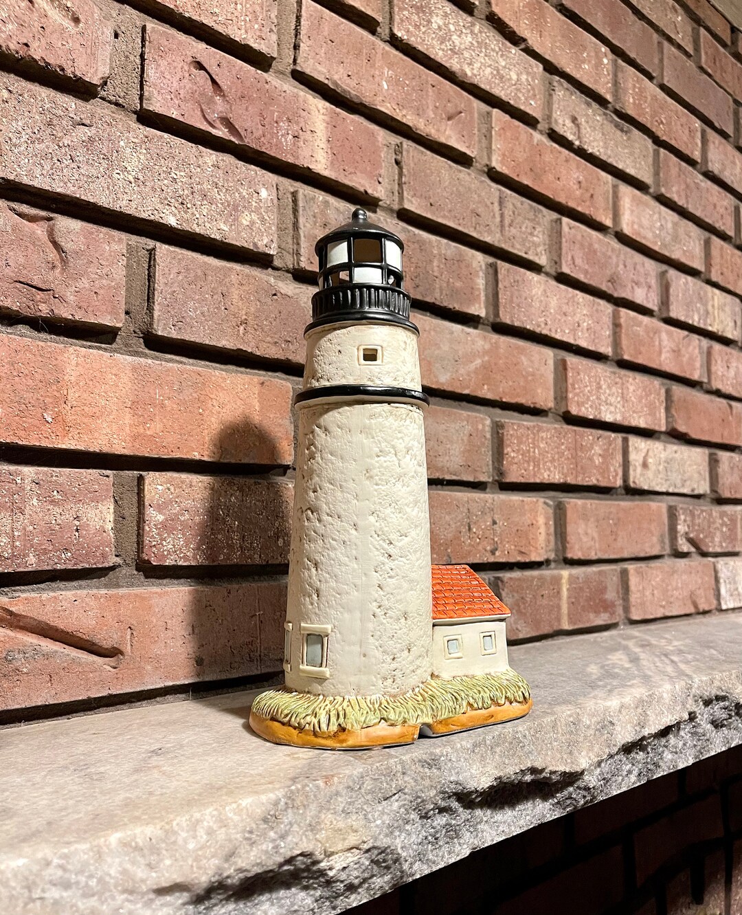 1992 Lighthouse Figurine, Cape Cod Lighthouse 1798, Lighthouse Lamp