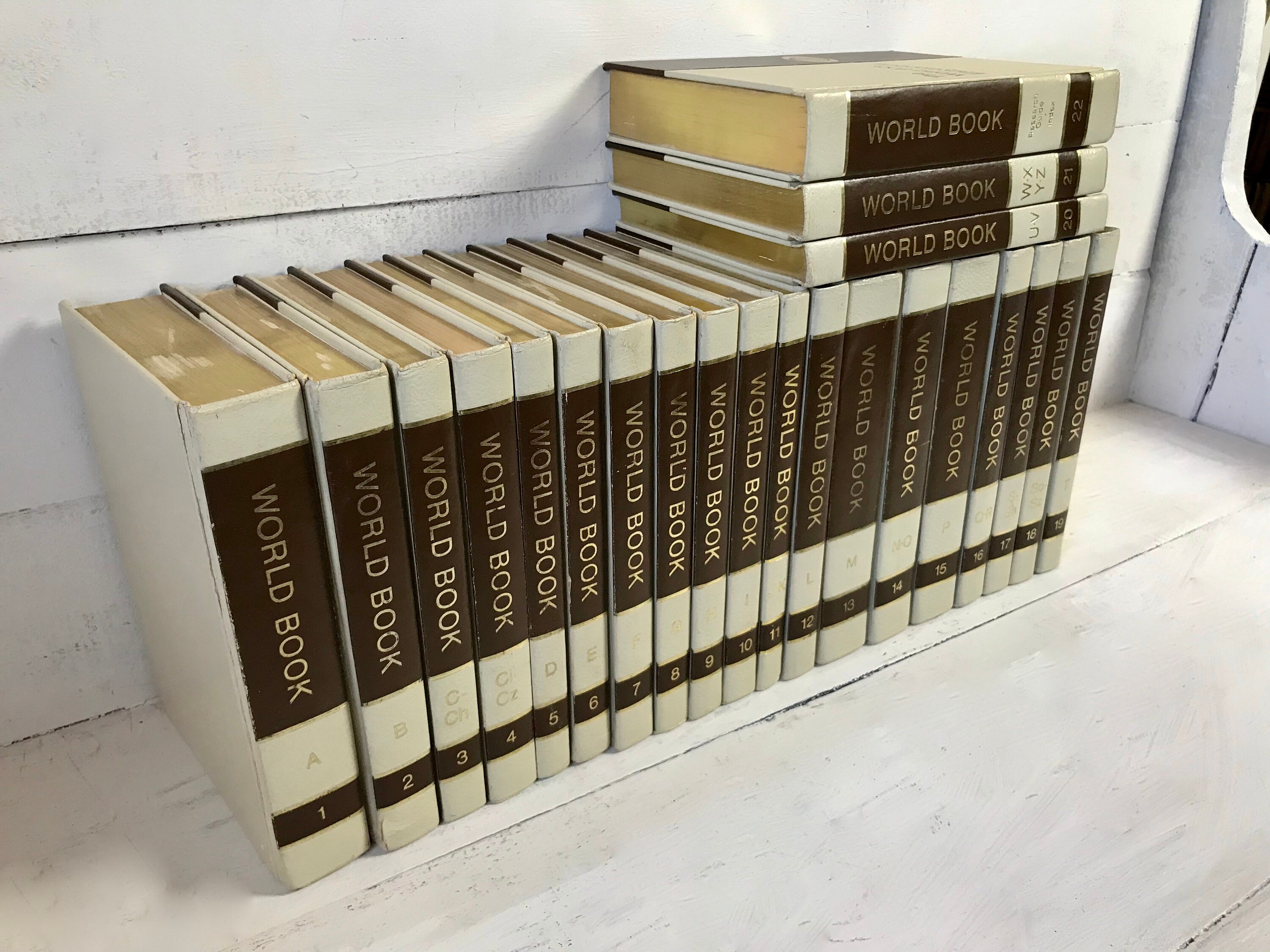 1972 World Book Encyclopedia A Z Encyclopedias 22 Books In Etsy