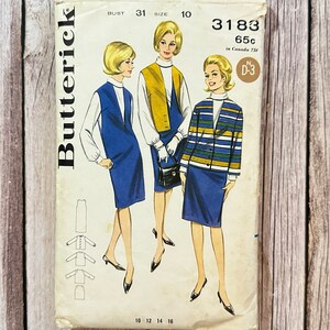 Puede incluir: Patrón de costura vintage para un vestido y una chaqueta. El patrón es de Butterick y el número de patrón es 3183. El patrón es para las tallas 10-18.