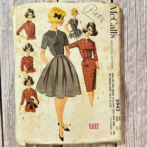 McCall&#39;s Sewing Pattern 5942 - Easy To Sew Vintage Dress