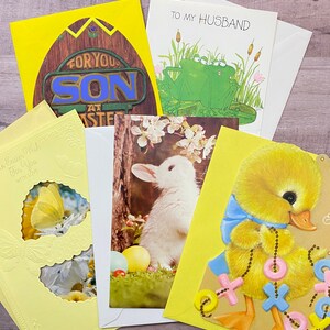 Biglietti di auguri pasquali. Biglietti di auguri primaverili. Cartolina di Pasqua.