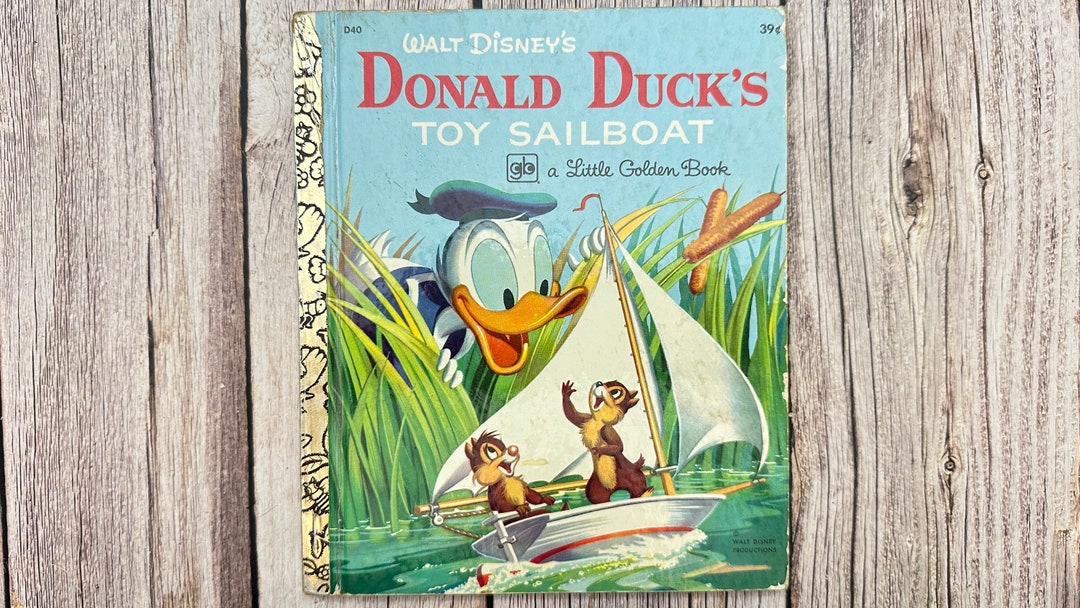 中華のおせち贈り物 Walt Disney's Golden Little A Sailboat, Toy Duck's Donald 洋書、外国語絵本