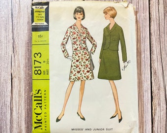 Patrón de costura McCall’s 8173. Patrón de traje vintage.