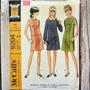 McCall&#39;s Sewing Pattern 9204. Vintage Dress Pattern.