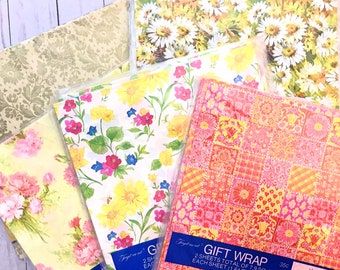 Vintage Floral Wrapping Paper - 2 Sheets