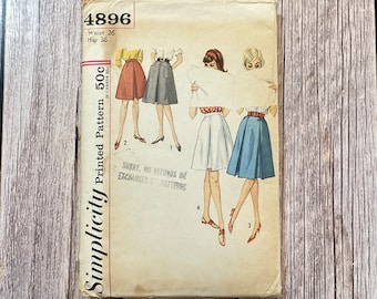 Patrón de costura Simplicity 4896: falda vintage
