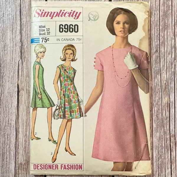 Simplicity Sewing Pattern 6960. Vintage Dress.