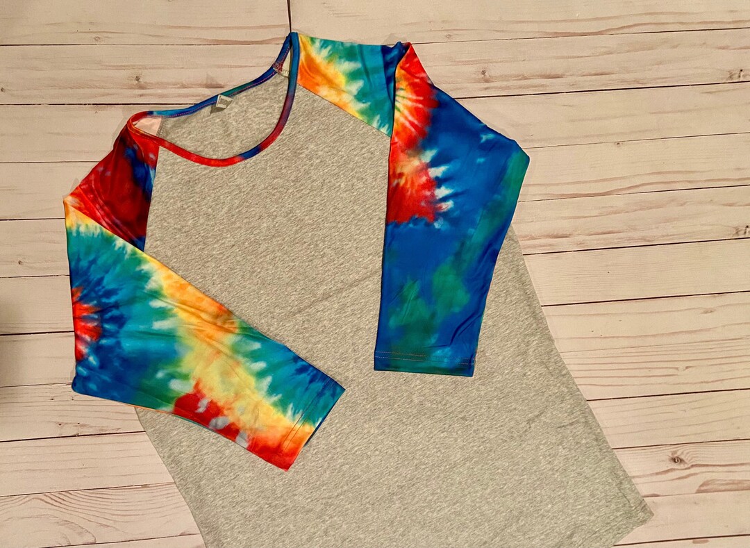 Tie-dye Raglan Top