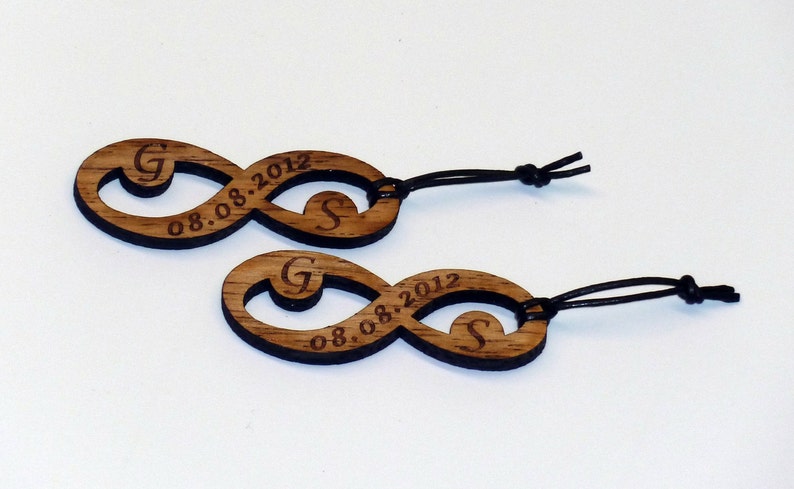 Individual design of wooden partner keychains with one-sided engraving image 2