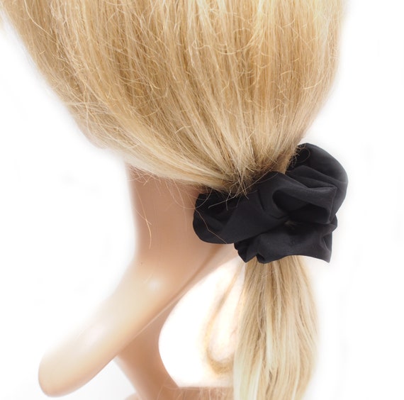 Hair Tie Scrunchie in black Handmade