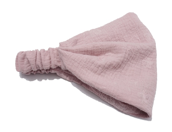 Girls' headscarf, women's bandana, in powder pink, baby sun protection made of organic muslin, with embroidery flowers