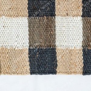 Checkered Jute Rug in Beige, white & Grey color