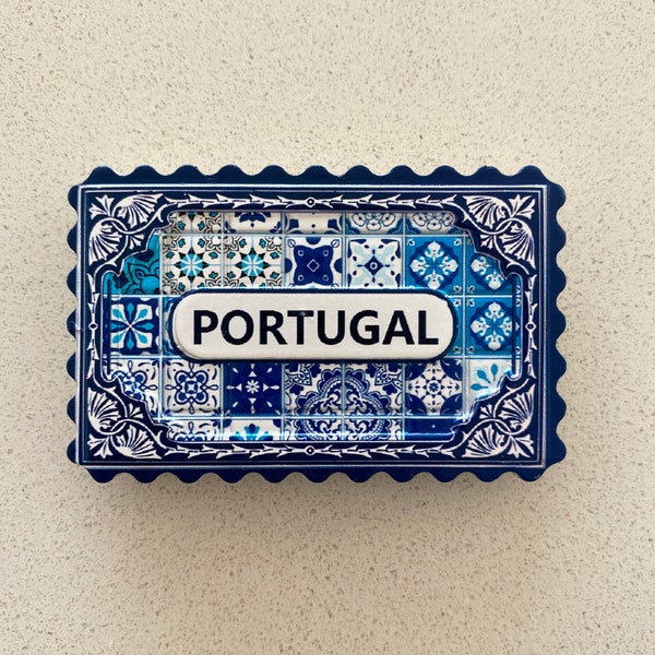 Portugal pin magnet | blue & white portuguese motif inspiration (new - no tags)