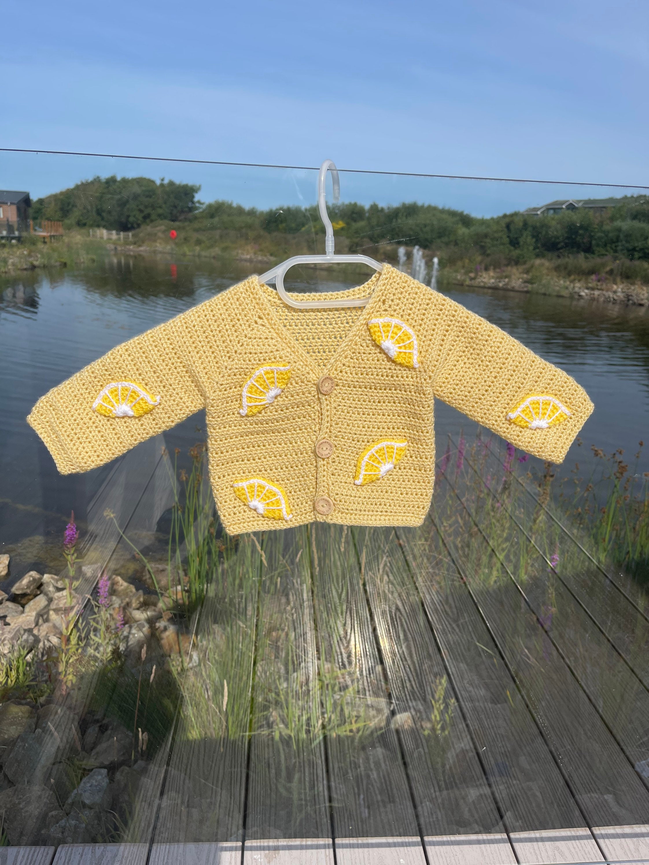 Lemon Yellow | Lambswool Ladies Crew Neck Cardigan