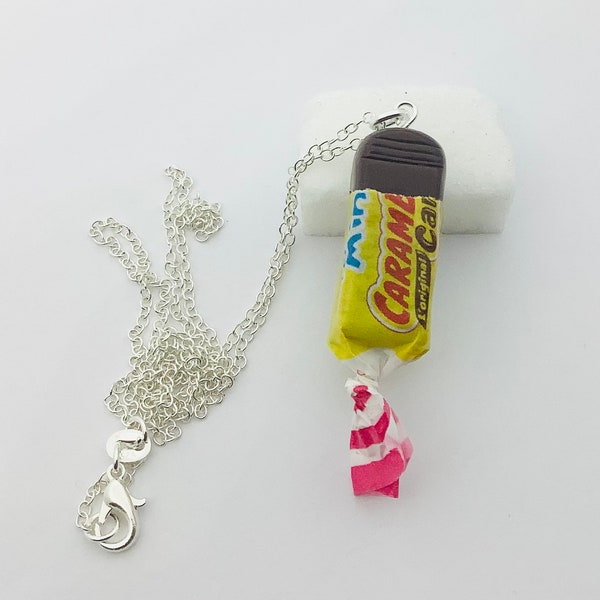 Collier bonbon carambar fimo,  collier faux aliment, idée cadeau Noël