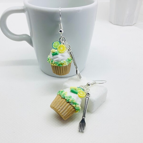 Boucles d’oreilles cupcakes citron fimo, boucles d’oreilles fantaisies, idée cadeau Noël