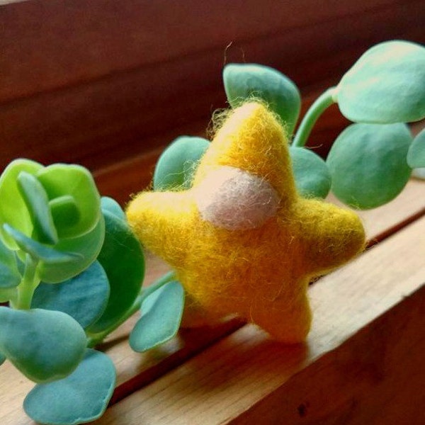 Star Child (inspirado en Waldorf y fieltro de agujas)