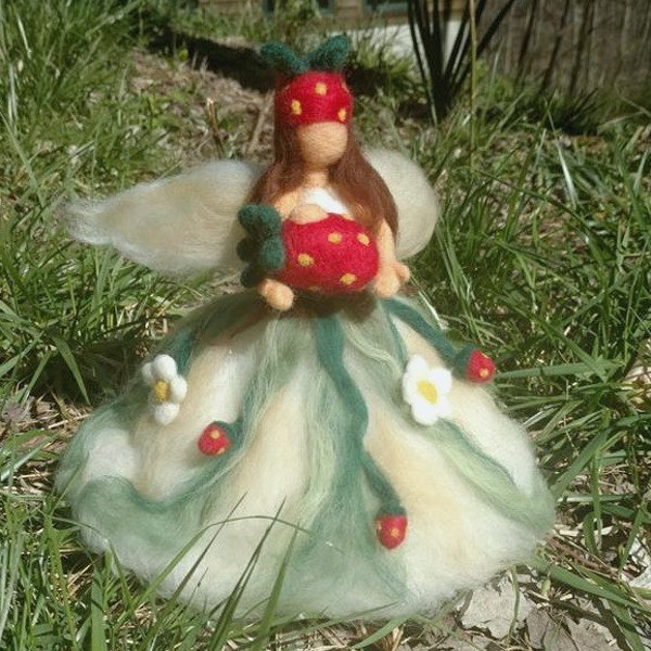 Strawberry Fairy Mother & Baby (fieltro de agujas e inspirado en Waldorf)