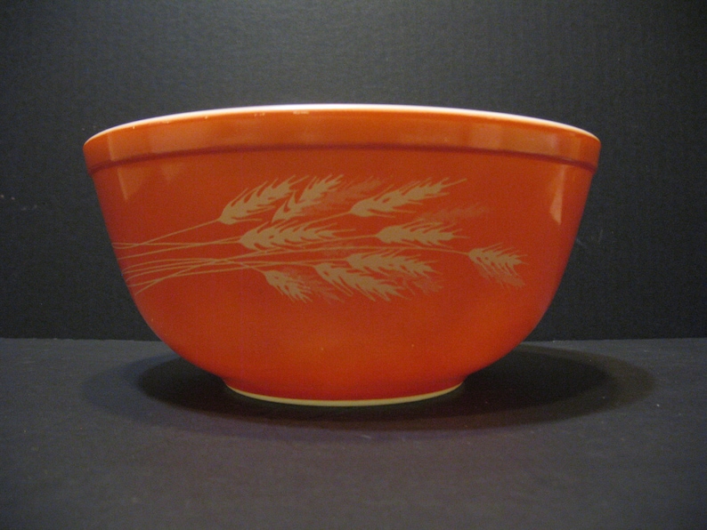 Pyrex Autumn Harvest Wheat Orange 2.5 L Nesting Mixing Bowl 403