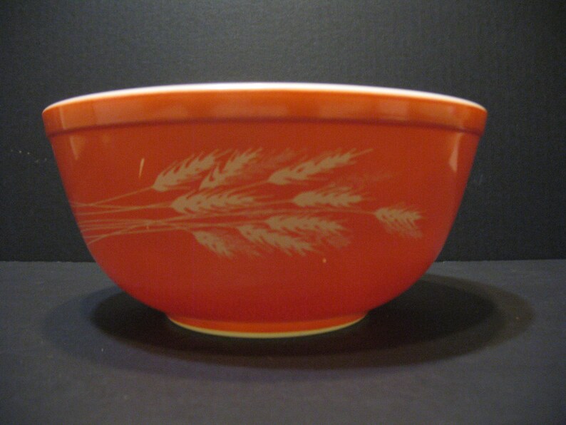 Pyrex Autumn Harvest Wheat Orange 2.5 L Nesting Mixing Bowl 403