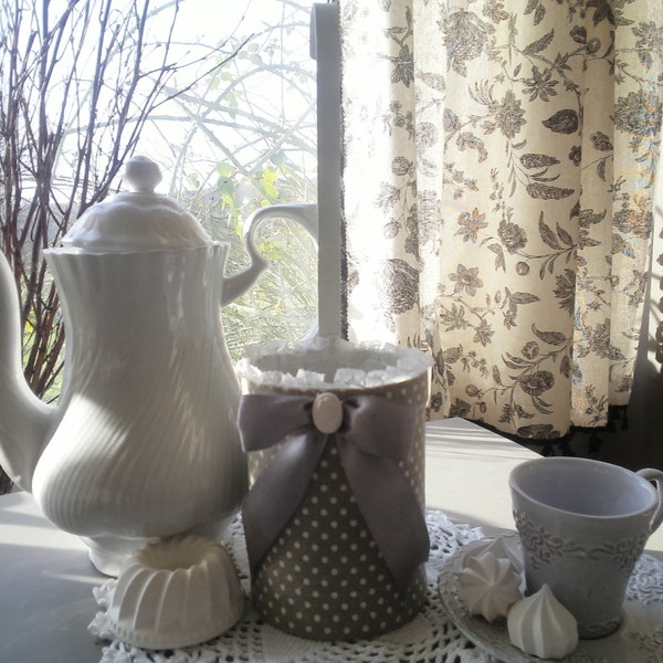 Mesure vintage relookée campagne chic romantique shabby chic