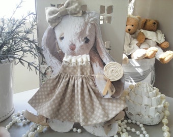 RESERVE RESERVE Mademoiselle lapin sucette poupee