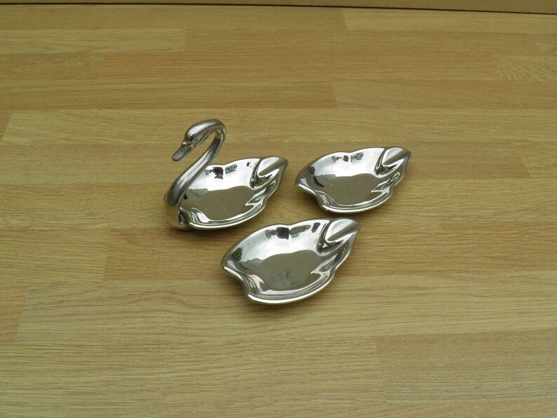 Silver Plated Swan Ashtray Set Ornamental Vintage Home Decor