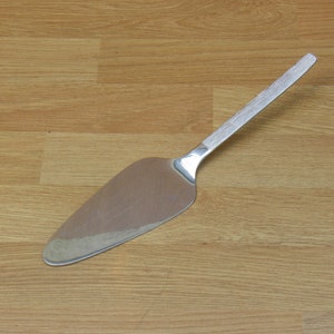 Harrison Brothers Pie Server With Silver Handle & Stainless