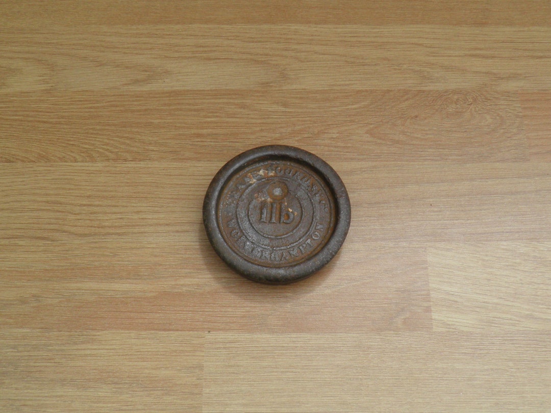 Iron 1lb Weight - Crane Foundry Co, Wolverhampton - Vintage Weight - Etsy UK