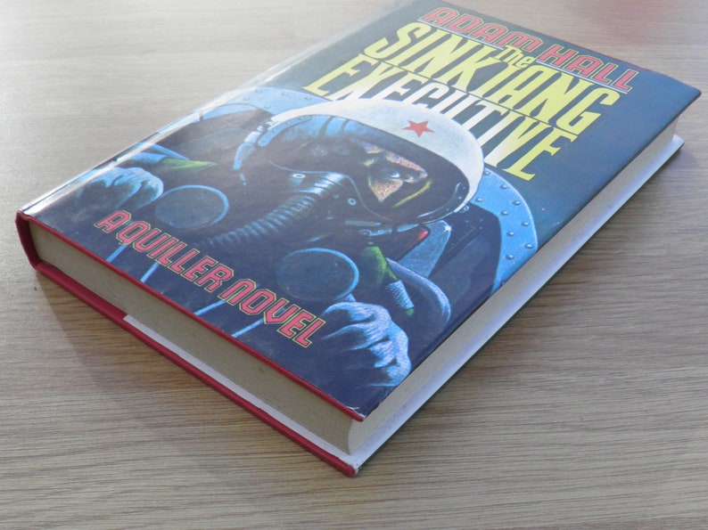 The Sinkiang Executive by Adam Hall Published 1979 by Book Club Associates Vintage Hardback imagem 4