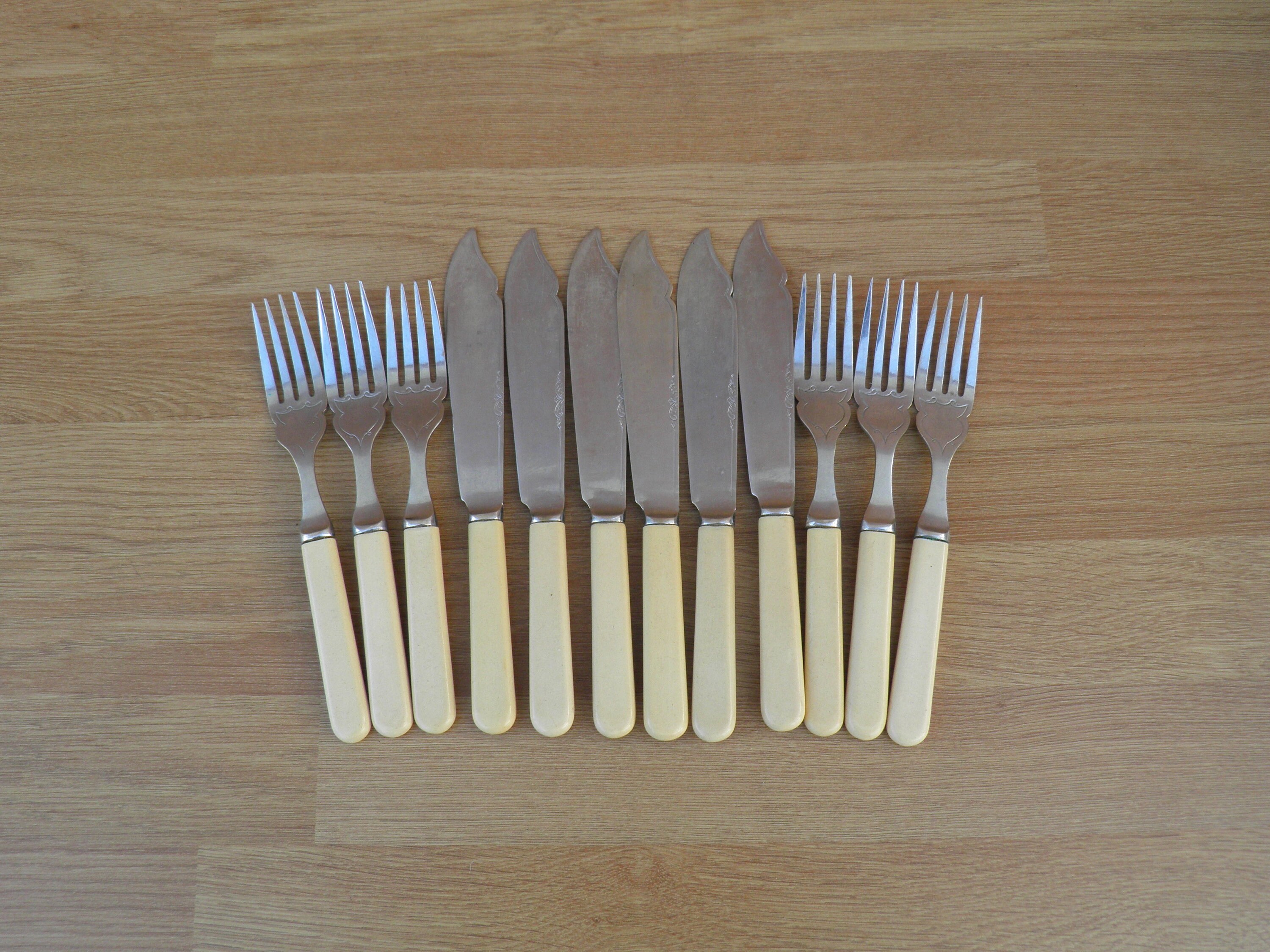 12 Piece Stainless Chrome Plate Fish Cutlery Set Vintage Etsy UK