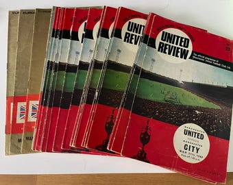 MANCHESTER UNITED Football Club, Vintage Set of 28 Home Programmes, 67, 68 Season