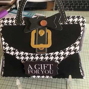 CAJA DE ALMOHADA, Caja de almohada hecha a mano para damas pequeñas, Caja de regalo de almohada, Caja de regalo de monedero, Caja de regalo, Excelente para chocolates, Cosméticos,