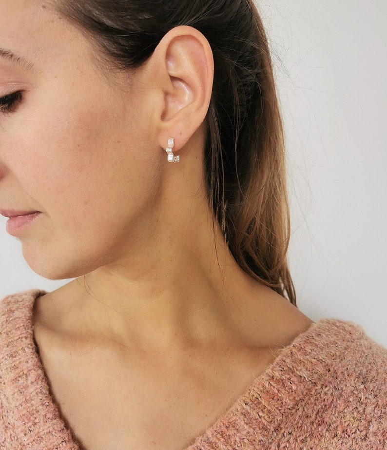 CORONA// Wavy Studs Hoops image 7