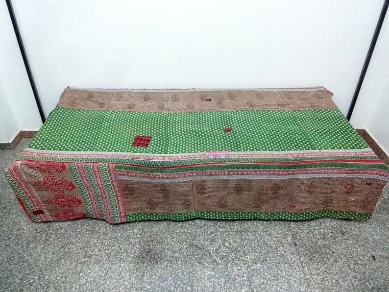 Kantha Quilt Indian Cotton Bedspread Blanket Bedding ,bed cover,sofa throw ,gardern decor image 3
