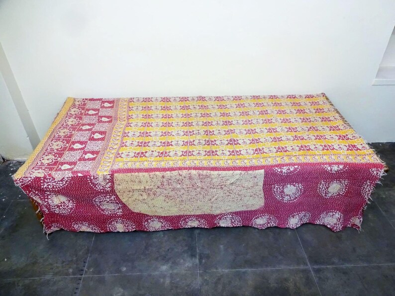 Kantha Quilt Indian Cotton Bedspread Blanket Bedding ,bed cover,sofa throw ,gardern decor image 2