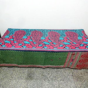 Kantha Quilt Indian Cotton Bedspread Blanket Bedding ,bed cover,sofa throw ,gardern decor image 2