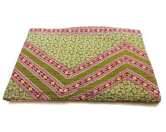 Handmade Kantha Quilt, Indian Cotton Bedspread, Twin Size