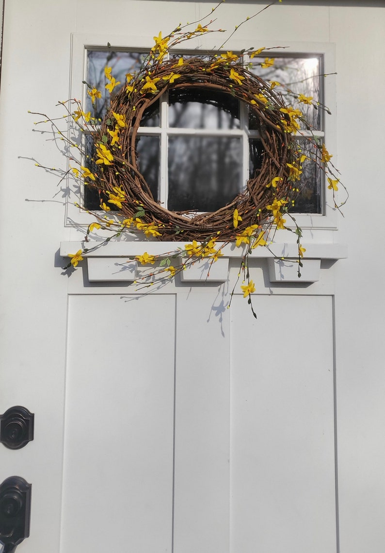 Forsythia Wreath, Best Etsy Spring Wreaths image 6