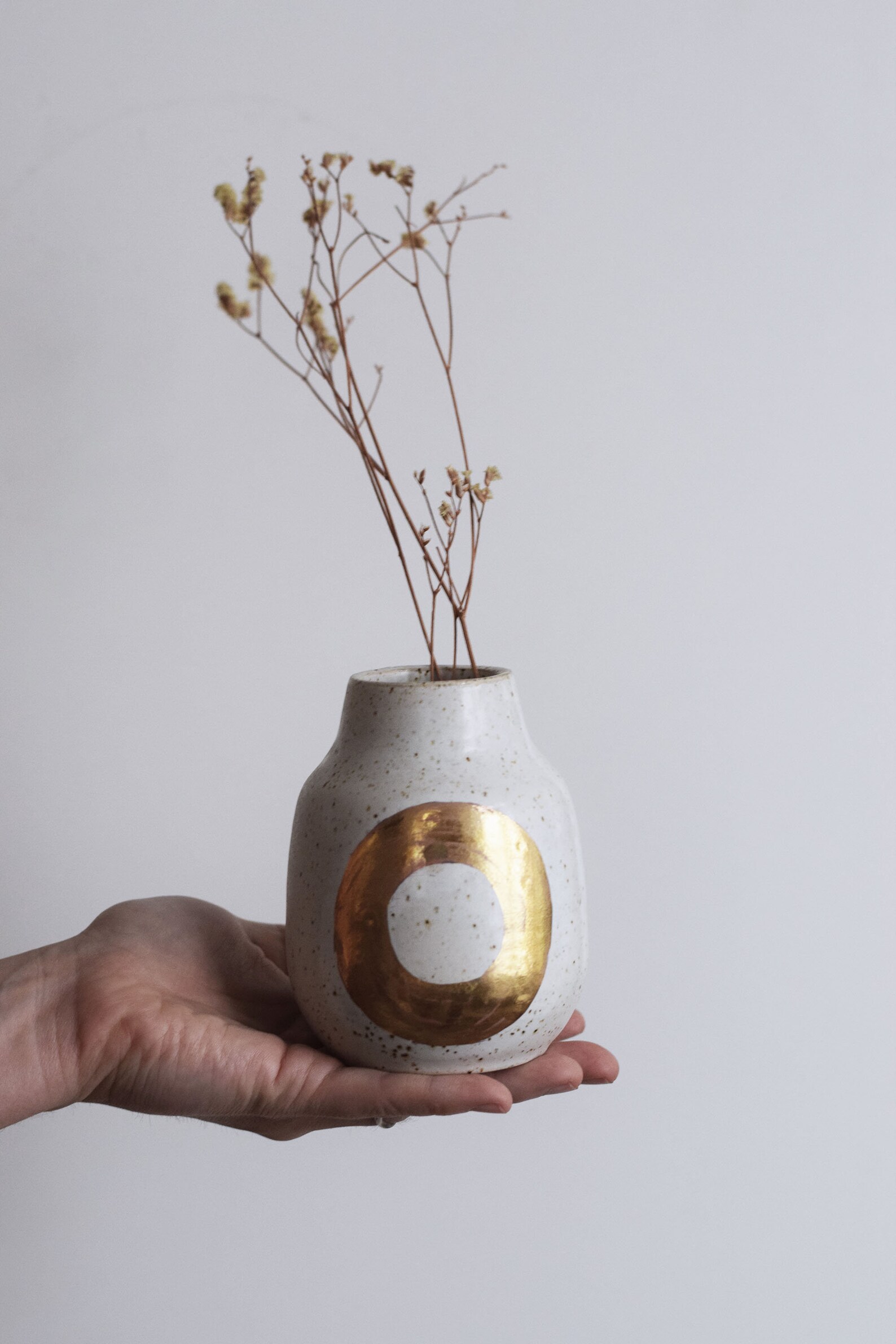 Gold circle vase // decoration flowers bouquetmodern Etsy