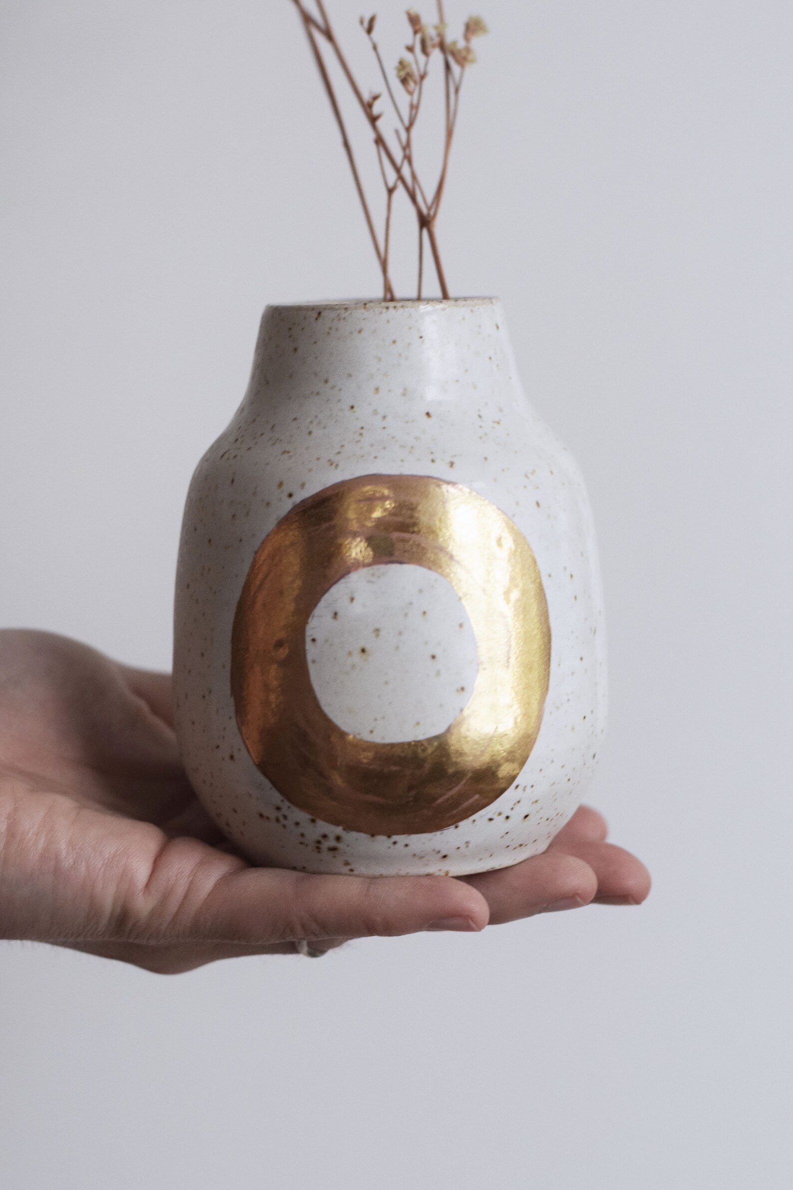 Gold circle vase // decoration flowers bouquetmodern Etsy