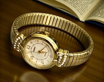 Timex Womens Quartz Watch With Genuine Leather Speidel Band & Gold-Tone Case Timex Womens Quartz Watch With Genuine Leather Speidel Band  main image 2