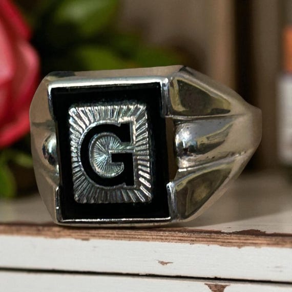 Sterling Onyx Stone Statement Ring Initial G Size… - image 3