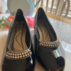 Beautiful Vintage Silver Tone with Rhinestones Shoe Clips
