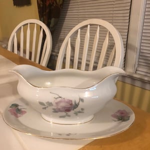 Vintage Royal Bayreuth Bavaria Pink Rose Double Spout Sauci&#39;ere