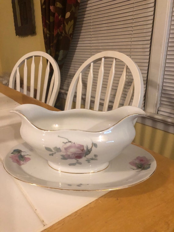 Bavarian Gravy Boat Bavarian Gravy Boat