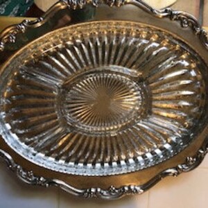 Vintage E P Silver Plated Gorham Heritage Platter Dish with Glass Platter