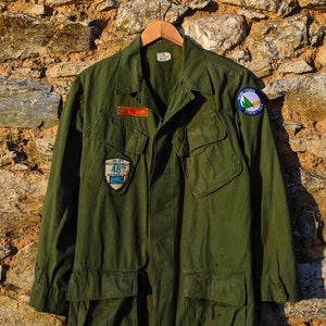 Camisa rara vintage para utilitários, 3º padrão com patch da era vietnamita