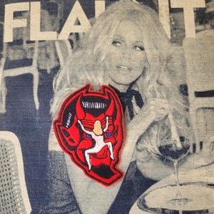 Écusson rare patch brodé "Woman on devil's tongue" embroidered rebellious